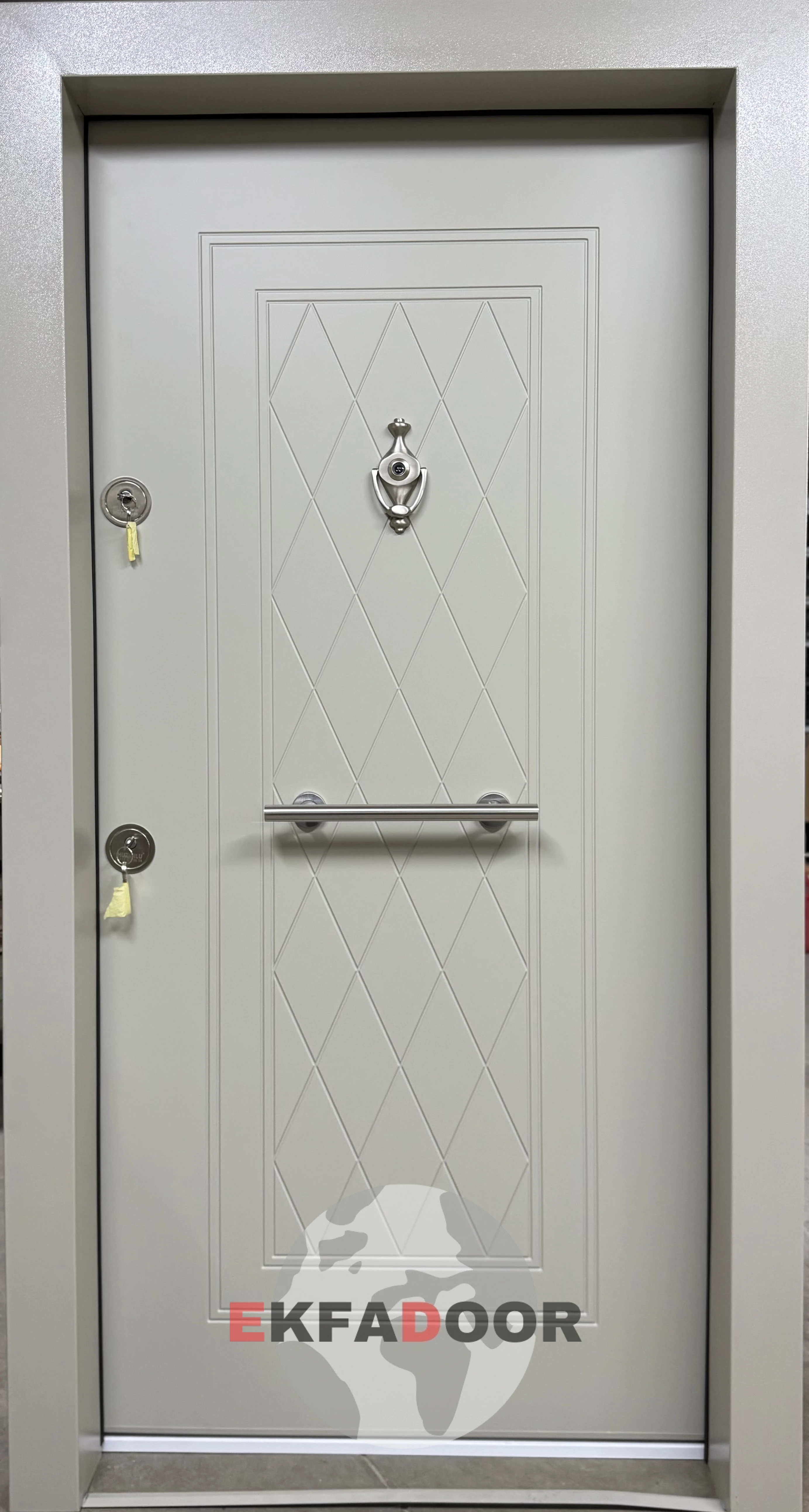Ekonomik Çelik Kapılar E-0008 - EkfaDoor